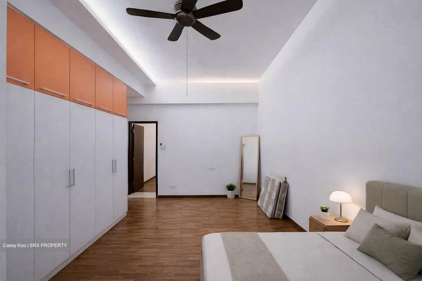 Warner Court (D10), Apartment #566509021